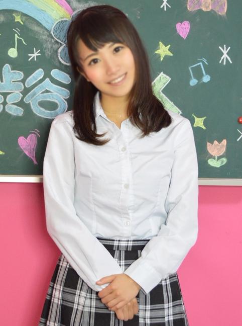 なつ(18)